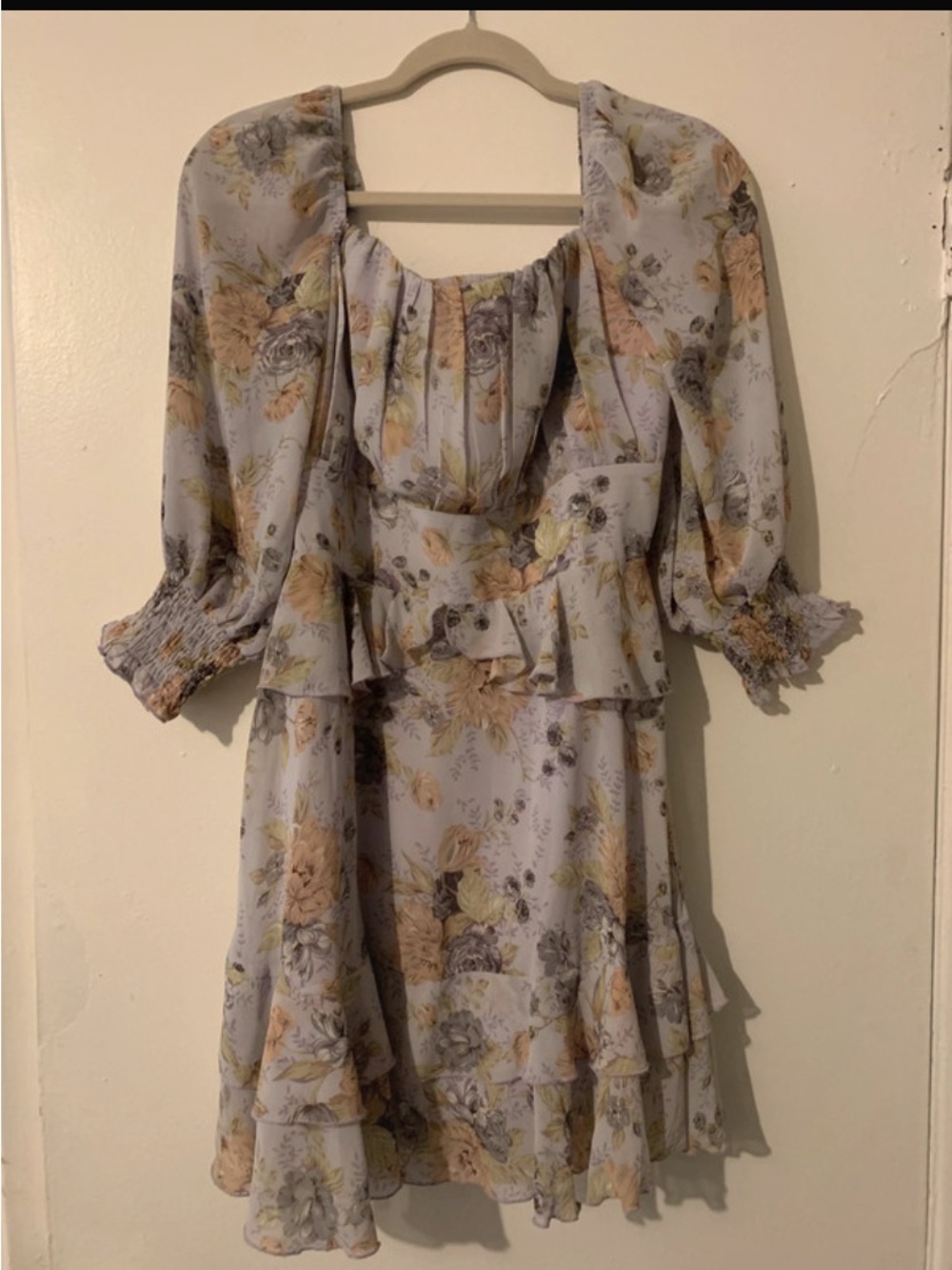 Floral Tiered Midi Dress with Peplum Waist - Light Lavender Floral